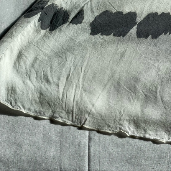 Pineapple Boutique Dress White with Grey Tie Dye Size Small/Medium - Picture 8 of 14